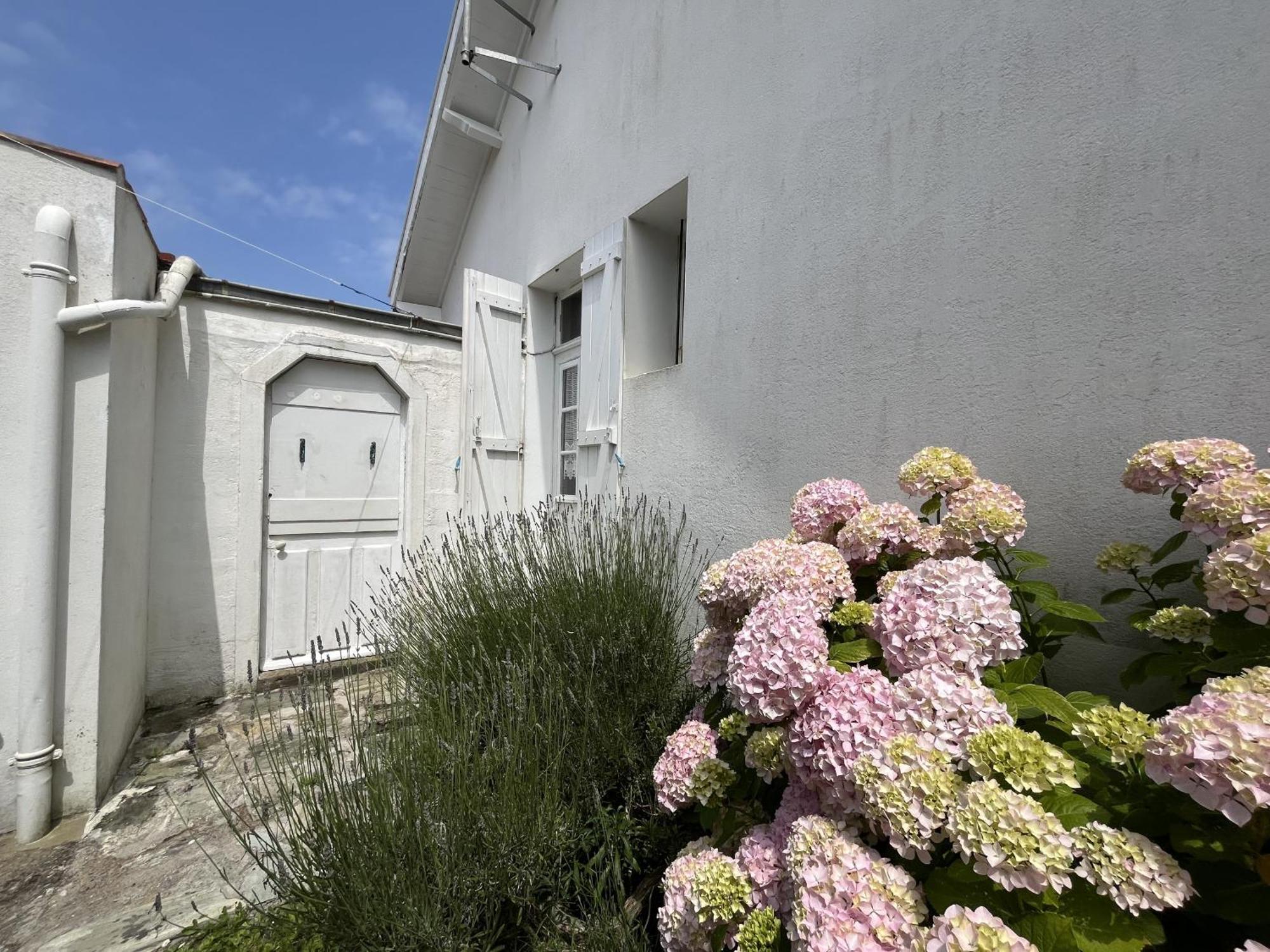 Maison Typique 30 S Proche Plage Saint Gilles Croix de vie Ngoại thất bức ảnh